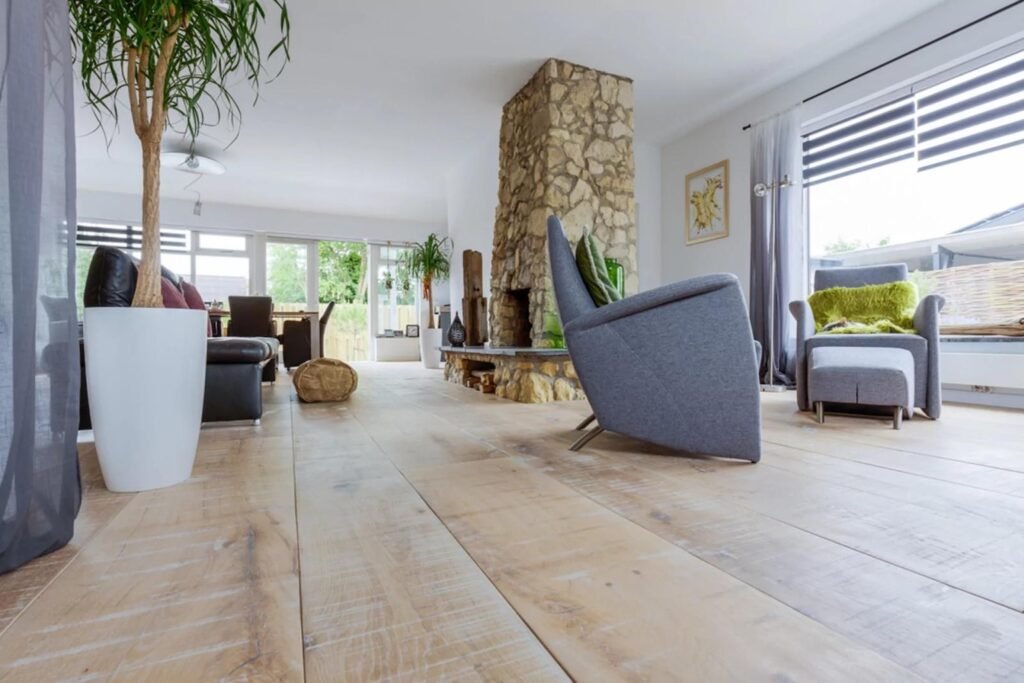 solid wood flooring